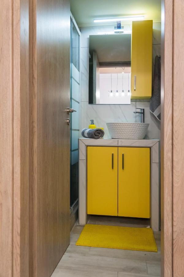 Stylish Modern Studio In The Heart Of Athen Exterior foto