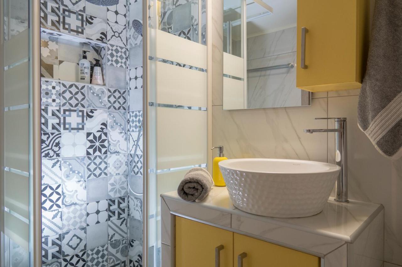 Stylish Modern Studio In The Heart Of Athen Exterior foto